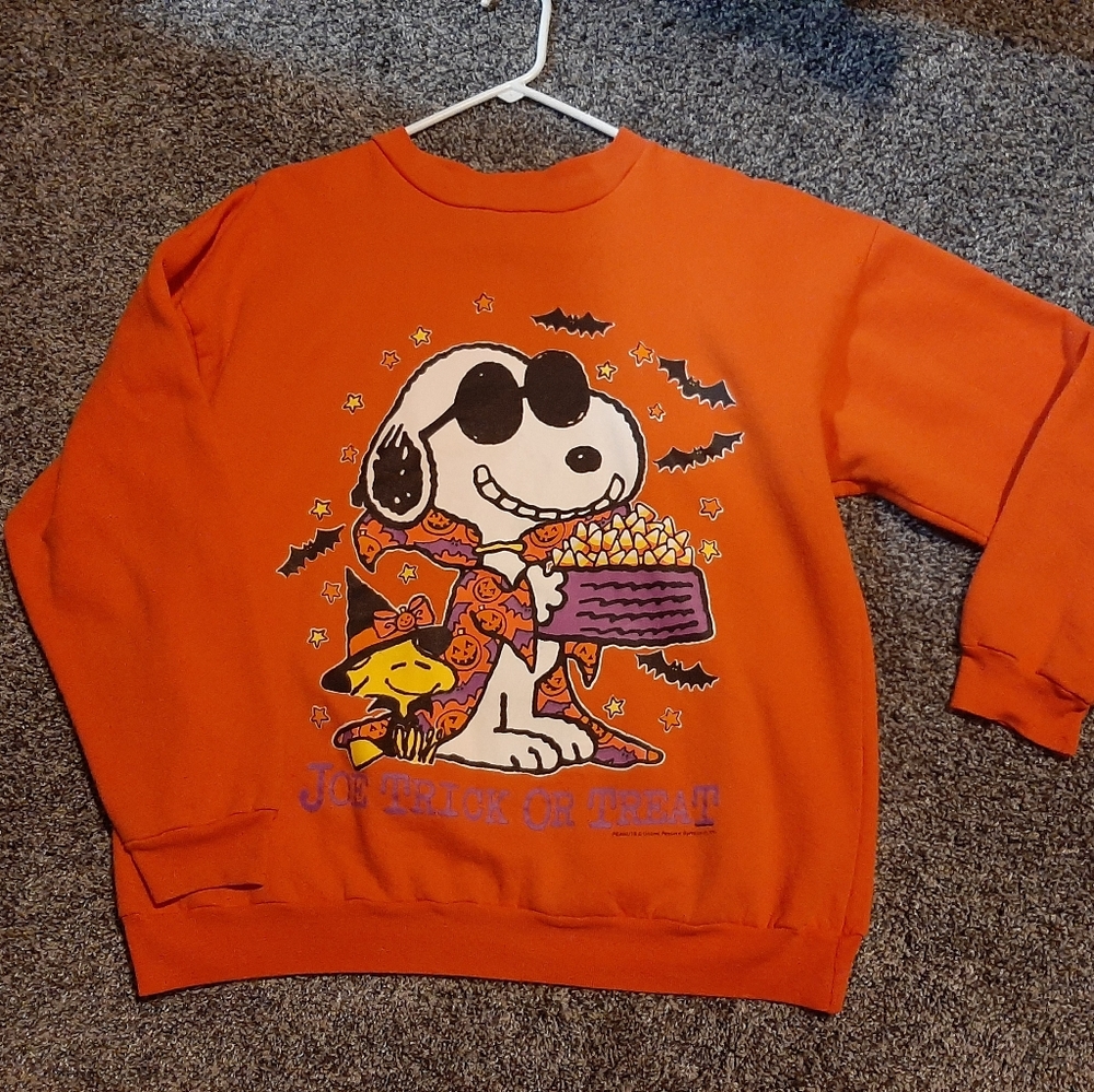 Amazing Vintage Halloween Sweater 🎃